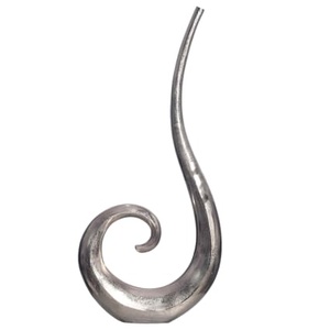Vase de table moderne en métal fait main, finition argentée, design incurvé, sculpture décorative - Product Image 1