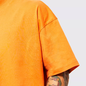 เสื้อยืดโอเวอร์ไซส์ผู้ชาย ผ้าฝ้าย 100% ดีไซน์สวมใส่สบาย ระบายอากาศได้ดี เสื้อยืดโอเวอร์ไซส์ผู้ชาย สไตล์ลำลอง - Product Image 3