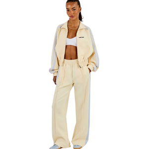 Conjunto Deportivo Corto para Mujer con Cierre Completo, Cuello Alto, Top con Franja Lateral en Contraste, Pantalones Anchos con Cintura Elástica, Atuendo Casual de 2 Piezas - Product Image 1