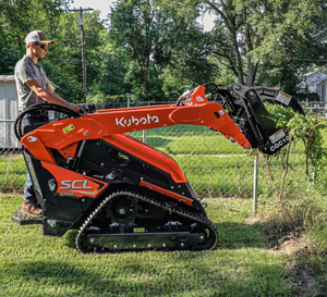 รถตักล้อยางขนาดเล็ก Kubota SCL1000 เครื่องยนต์ดีเซล 1 ตัน พร้อมบุ้งกี๋ขนาด 0.1 ลูกบาศก์เมตร และแรงยกสูง - Product Image 1