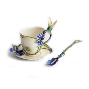 Highest quality pink & white <b>ceramic</b> coffee <b>cup</b> suitable for various kitchen and dining aesthetics - Product Image 5