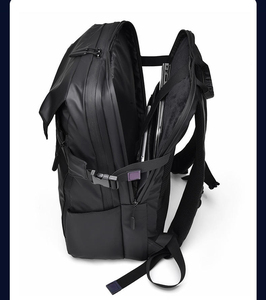 Mochila Unisex de Nailon de 36-56L, Impermeable, Estilo Minimalista, Correa de Hombro, Cierre de Cremallera, Multifuncional, para Portátil - Product Image 3