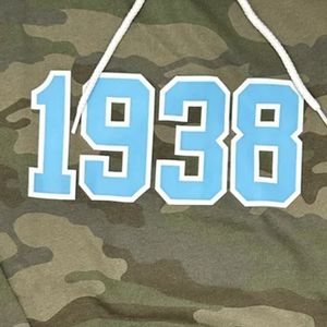 แจ็คแอนด์จิล 1938 เสื้อฮู้ดลายพราง เสื้อสเวตเชิ้ตลายพรางทันสมัย ​​ผ้าฝ้ายผสมสวมใส่สบาย สตรีทแวร์ลำลองมีฮู้ด - Product Image 3