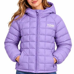 Chaqueta acolchada con capucha para mujer, estilo casual moderno para el día a día, chaqueta con cremallera, ropa exterior acolchada cómoda, chaqueta estilo de vida - Product Image 1