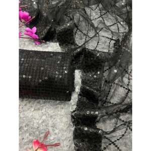 Sari de créateur avec broderie de sequins et bordure en dentelle, tissu élégant à sequins - Product Image 6