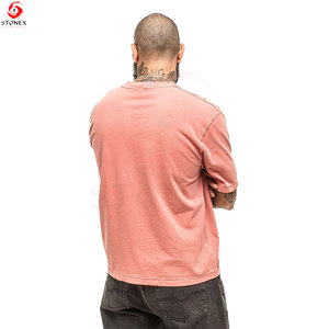 เสื้อยืดทรงบ็อกซี่สไตล์วินเทจสำหรับผู้ชาย ผ้าคอตตอนเนื้อหนัก ซักแล้ว ทรงโอเวอร์ไซส์ เหมาะสำหรับสตรีทแวร์แนวเรโทร แฟชั่นลำลอง และไลฟ์สไตล์คนเมือง - Product Image 5