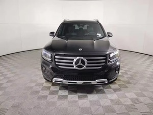 Mercedes-Benz GLC SUV Modèle MH Sportif en alliage imprimé par transfert thermique, vue avant noire, prise en studio - Product Image 1