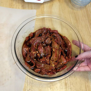 Carne Seca Vegana de Alta Calidad, Snack Sin Carne, Proteína Vegetal Natural, Saludable, Apto para Dietas Fitness, Aumenta la Energía - Product Image 5