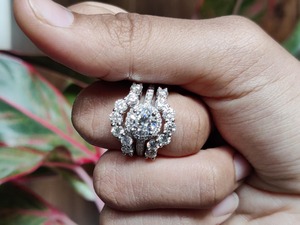 Bague de fiançailles personnalisée Moiddanite classique en diamant VVS certifié IGI, en argent sterling plaqué argent, coupe ronde, style hip-hop pour femmes - Product Image 2