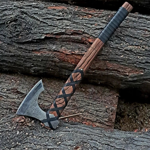 Hacha de Estilo Vikingo de Grado Industrial para Bushcraft, Acero Forjado, Envoltura de Cuero, OEM, Venta al por Mayor, EE. UU., Camping, Caza, Logotipo Personalizado - Product Image 1