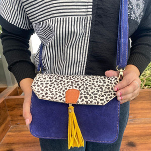 2024 Factory New Women's Animal Print Recycled Suede Leather Tassel Crossbody Bag <b>Large</b> Capacity Colorful Leather Shoulder Bags - Product Image 3