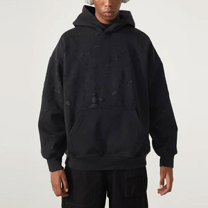 Sweat à capuche Street Vibe usé et déchiré, poids moyen, style streetwear, mélange de coton, look audacieux, sweat à capuche usé pour hommes - Product Image 2