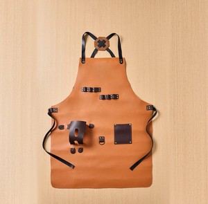 Delantal de Cuero con Tirantes Cruzados en la Espalda y Bolsillos Dobles para Uniforme de Camareros de Restaurante o Bar - Product Image 4
