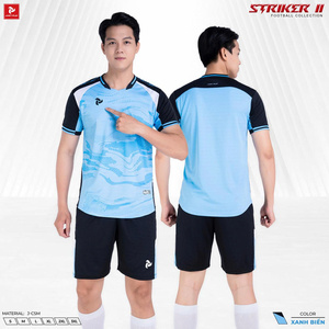 เสื้อฟุตบอลคุณภาพสูงสำหรับทุกเพศ พิมพ์ลายด้วยความร้อนแบบกำหนดเอง ชุดทีมแท้ 100% โพลีเอสเตอร์ ระบายอากาศได้ดี - Product Image 4