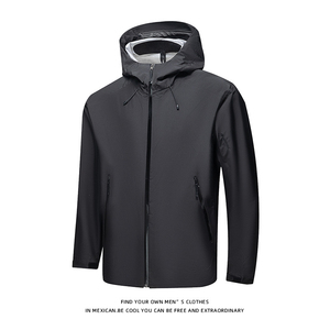 Veste d'hiver légère imperméable à capuche avec logo sur le devant, col montant enduit, coupe-vent, décontractée, en polaire performante pour l'extérieur - Product Image 4