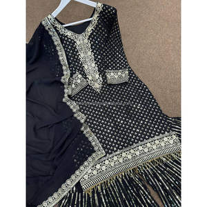 Fabzonefabindia présentant la nouvelle fête était belle broderie lourde fantaisie et haut de travail à paillettes de 5mm-Sharara avec Dupatta - Product Image 1