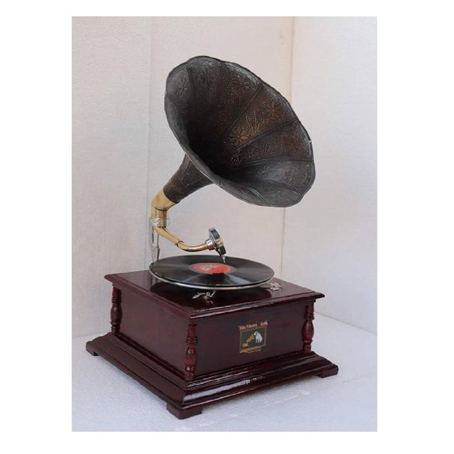 Antique Style Square Brown Brass Wood Handmade European Geometry Pattern Gramophone Horn Record Player Functional Gold Finish