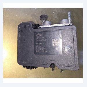 Pièces détachées pour voitures électriques : Pompe ABS EBCM 00401810E000 d'occasion pour Captiva Antara, compatible avec les pièces automobiles coréennes GMDAT - Product Image 4