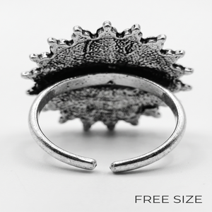 DIVYORO ANTIQUE BRASS DISC <b>TOE</b> <b>RING</b> for WOMEN with OXIDIZED SILVER PLATING-CASUAL - Product Image 5