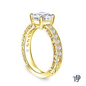 Anillo de compromiso de oro de 10K con detalles de volutas y detalles atemporales, con diamante central cultivado en laboratorio. Fabricante mayorista y minorista OEM. - Product Image 5