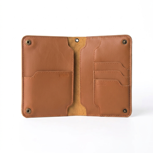 Porta Pasaportes de Cuero Genuino, Diseño Minimalista, 7 Pulgadas, Color Marrón, Cartera de Viaje sin Cierre - Product Image 2