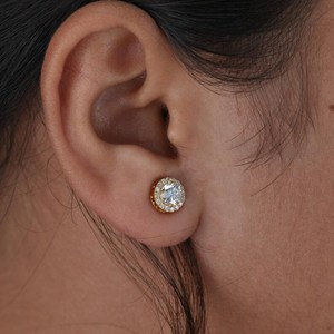 Pendientes de lujo con moissanita de corte redondo floral de 1 quilate cada uno, con plata de ley 925, regalo para novia, dijes para fiesta de cumpleaños - Product Image 5