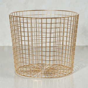 Panier de rangement moderne en fil métallique doré, forme ronde, organisateur polyvalent pour un rangement soigné - Product Image 3