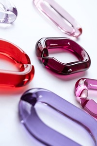 Chaîne décorative murale en résine de luxe, qualité supérieure, faite à la main, accent artistique pour embellir la décoration moderne du salon - Product Image 4