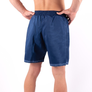 Shorts de bain pour homme, bleu marine uni, taille élastique, séchage rapide, tissu satiné, vêtements de bain décontractés - Product Image 3