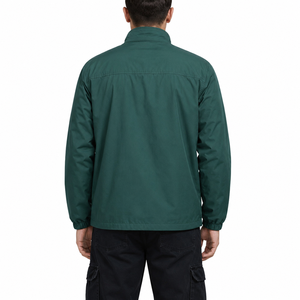 Chaqueta Cortavientos Verde Ligera con Cuello Alto y Logotipo Personalizado al por Mayor, Resistente al Agua, con Cierre Completo, Fabricante de Chaquetas para Hombre en EE. UU. - Product Image 2