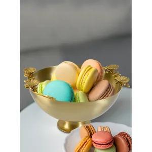 Ensemble d'assiettes de service en céramique avec bord doré, plat rond pour la vaisselle de mariage, design minimaliste, vaisselle artisanale - Product Image 3