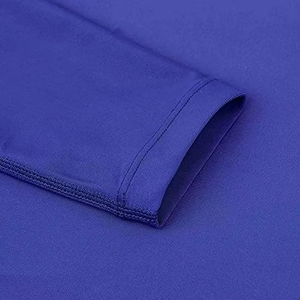 Tendance du moment : Rashguard homme personnalisé, léger, écologique, séchage rapide, manches longues, respirant, confortable, devant. - Product Image 4