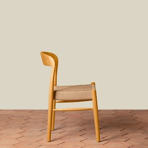Chaise de salle à manger scandinave moderne en teck avec assise en corde de papier tressée à la main, mobilier de luxe pour restaurants et hôtels, exportation - Product Image 2