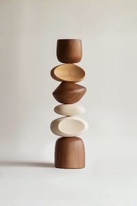 Sculpture en bois artisanale, art moderne pour table, statue décorative figurative pour salon, salle à manger, décoration intérieure - Product Image 2