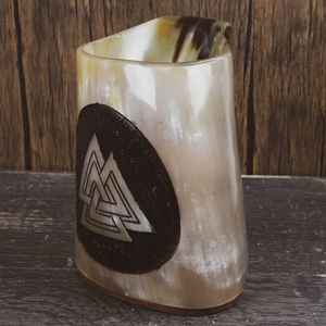 ฮอร์นแก้วทัคคอร์นสำหรับดื่มเบียร์แกะสลักจากธรรมชาติทำด้วยมือเขาแก้วบัฟฟาโลโคอิกาดแบบกำหนดเองได้ - Product Image 1