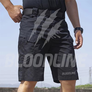 Shorts cargo pour homme Bloodline, taille mi-haute, séchage rapide, tissu Oxford, style workwear, couleur unie, logo sur le devant - Product Image 6