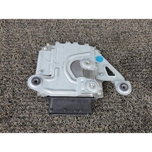 ECU และโมดูลคอมพิวเตอร์มือสองสำหรับรถยนต์ C-class รุ่น A0009006706 - Product Image 3