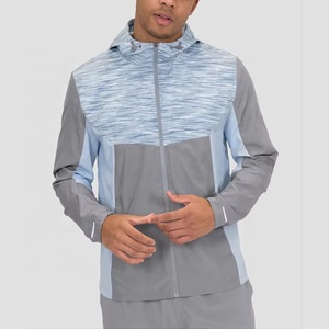 Conjunto Deportivo de 3 Piezas para Hombre, Verano, Nailon, Corte Holgado, Ligero, Secado Rápido, Chaqueta con Capucha Resistente al Viento, Pantalones Cortos con Cordón Frontal - Product Image 1