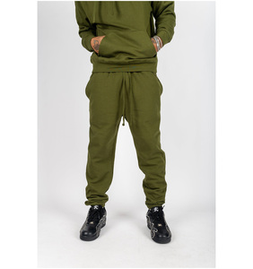 ชุดวอร์มลำลองแบบ 2 in 1 สำหรับผู้หญิงไซส์พลัส ระบายอากาศได้ดี เป็นมิตรกับสิ่งแวดล้อม พร้อมบริการสกรีนลายตามสั่ง ผู้ผลิตเสื้อฮู้ดดี้และกางเกงจ็อกเกอร์ - Product Image 3