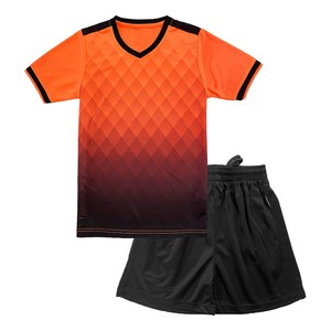Conjunto de Uniforme de Fútbol Unisex, Degradado Naranja, Cuello en V, Manga Corta, Absorbe la Humedad, Ecológico, Transpirable, Poliéster, para Adultos - Product Image 1