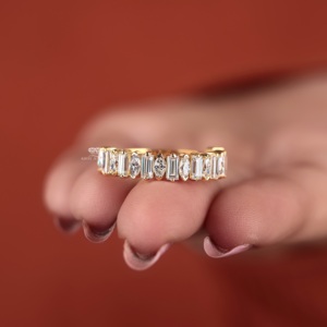 Anillo de boda de oro amarillo de 14K con diamantes de laboratorio marquesa y baguette, banda de eternidad apilable y alternada para mujer, venta al por mayor - Product Image 6