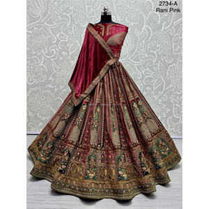 Collections de velours de vêtements de mariée indiens pour la mariée avec le travail de Zarkhan par Fabzone - Product Image 6