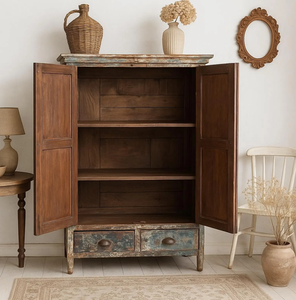 Armoires européennes en bois sculptées à la main, grandes, naturelles, personnalisées, pour la décoration des chambres d'hôtel et de la maison, style antique et design. - Product Image 5