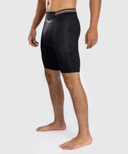 Pantalones Cortos Deportivos de 4 Puntos para Hombre UFC Venum, Transpirables, con Logotipo Frontal, Casuales, 100% Poliéster, 220g - Product Image 4