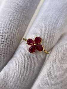 Anillo de Rubí con Corte de Pera Único, Anillo de Compromiso y Boda de Plata de Ley 925 Chapado en Oro de 14K con Rubí Vintage - Product Image 2