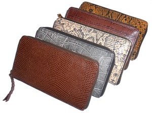 High Quality Quilted <b>Ladies</b> Leather <b>Wallets</b> and Purse with Zipper and 12 Credit Card Pockets in Brown Color - Product Image 3