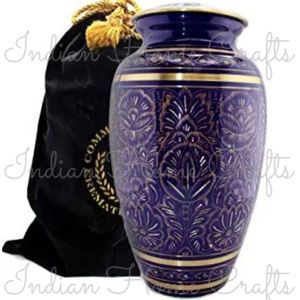โกศบรรจุอัฐิสีม่วงทองเหลือง พร้อมถุงกำมะหยี่  ลวดลายดอกไม้  สำหรับเก็บอัฐิและเป็นที่ระลึก - งานฝีมืออินเดีย - Product Image 2