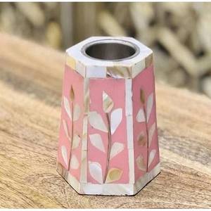 Brûleur d'encens de luxe artisanal en marbre avec incrustation d'os, porte-bakhoor pour diffusion décorative d'arômes et de fumée - Product Image 1