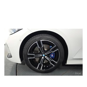 BMW Serie 3 320i M Sport 2023, 10,611 km, Caja de Cambios Automática, Volante a la Izquierda, Norma de Emisiones Euro V, con Cámara Trasera - Product Image 4