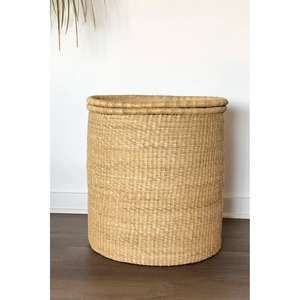 A rustic seagrass <b>basket</b> with a lid Handmade <b>Storage</b> <b>Basket</b> Wholesale eco-friendly Made in Vietnam - Product Image 3